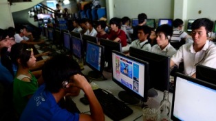 Siêu lợi nhuận từ việc mở game online “chui”