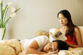 Chồng lãnh cảm, vợ dễ lãnh cảm theo