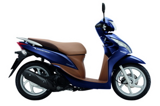 Honda ra 3 xe máy mới, giá tăng