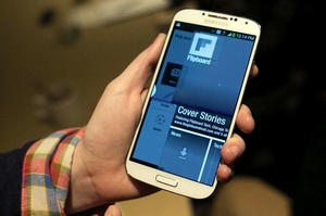 Galaxy S4 bị chê nóng máy bất thường