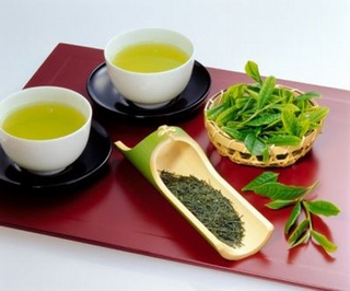 Trà: Thức uống giải khát không gì tốt bằng