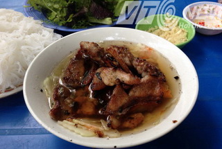 &quot;Phù phép&quot; biến thịt thiu thành... đặc sản Hà Nội