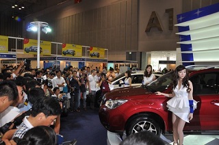 Sài Gòn Autotech 2013 biến thành chợ ẩm thực?