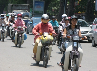Nắng nóng 38 độ trong ngày Quốc tế Thiếu nhi