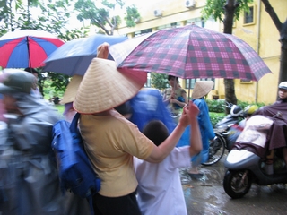 Bắc Bộ ngày nắng nóng, chiều tối mưa rào