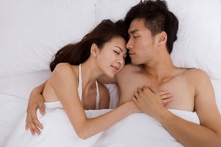 Tình yêu-Tình dục: Điều gì xuất hiện trước?