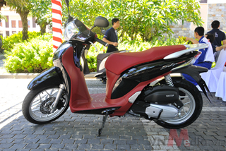 Dưới 60 triệu, chọn Honda SH hay Piaggio Liberty ?