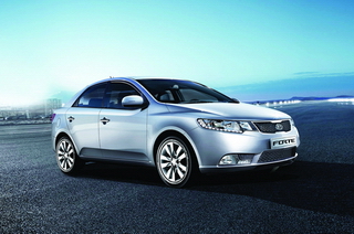 Xe Kia đồng loạt giảm giá tới 40 triệu đồng