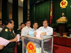 Bộ trưởng Bộ Tư pháp:: “Chỉ nên lấy phiếu tín nhiệm các thành viên Chính phủ”