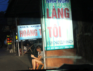 Mại dâm hoành hành, 4 tỉnh bị yêu cầu báo cáo