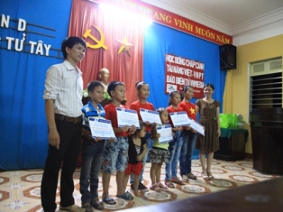 &quot;VNPT - Chắp cánh tài năng Việt&quot; lần đầu tới Trường Sa