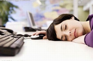 Những bệnh dân văn phòng dễ mắc vì ngồi lâu