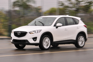 Vina Mazda xuất khẩu xe sang Lào