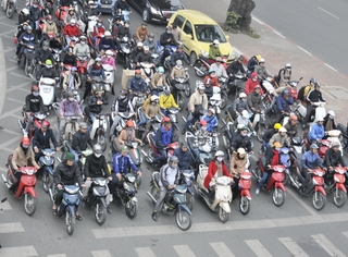 Hà Nội công bố thu “thuế đường” xe máy