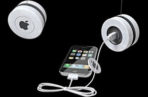10 cách sạc pin điện thoại cực độc