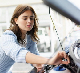  Cách kiểm tra dầu máy ô tô