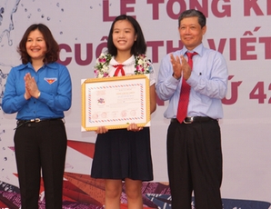 Học sinh Việt Nam đạt giải khuyến khích quốc tế UPU 42