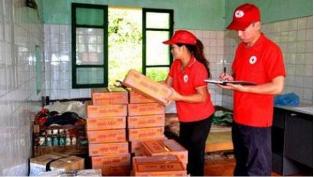Cứu trợ cho nhân dân bị ảnh hưởng thiên tai hai tỉnh Lai Châu và Lào Cai