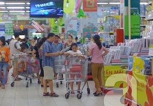 Cặp &quot;nữ quái&quot; đất Cảng trộm cắp trong siêu thị Big C