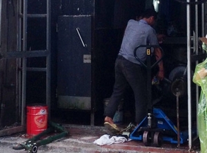 Nổ khí gas, 3 mẹ con bị thương phải nhập viện