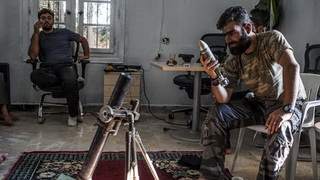 Phe nổi dậy Syria ăn &quot;quả đắng&quot; vì Mỹ