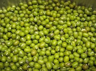 Lợi ích của &quot;thần dược&quot; đậu xanh