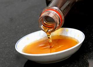 Cảnh giác với nước mắm giá “bèo”