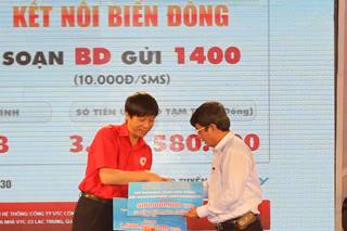 Kết nối Biển Đông: VNPT ủng hộ 2,2 tỷ đồng