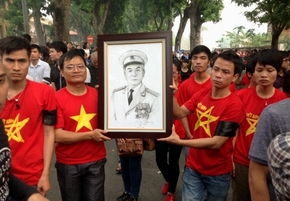 30 Hoàng Diệu: &quot;&quot;Bác Giáp ơi! Xin vĩnh biệt Người!&quot;