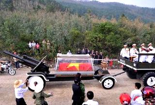 Thi hài Đại tướng Võ Nguyên Giáp đã về với Vũng Chùa - Đảo Yến