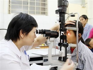 Cứ 1 phút thế giới có thêm một trẻ bị mù