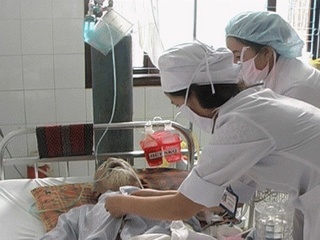 Tôn vinh những phụ nữ ngành y tận tâm với nghề
