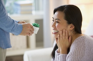 Những món quà &quot;độc&quot; ngày 20/10