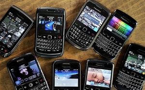 Cựu giám đốc Apple có ý thâu tóm BlackBerry