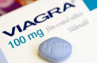 Quý ông cẩn thận &quot;bất lực&quot; vĩnh viễn vì Viagra