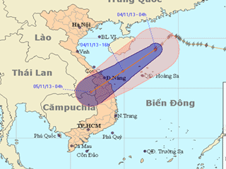 Miền Trung thoát bão 12 nhưng sẽ mưa rất to