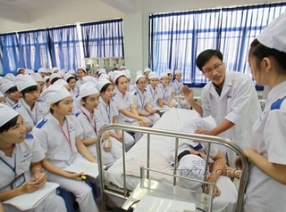 Đầu tư 121 triệu USD đào tạo nhân lực y tế