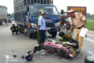Một ngày, 37 người thương vong vì tai nạn giao thông