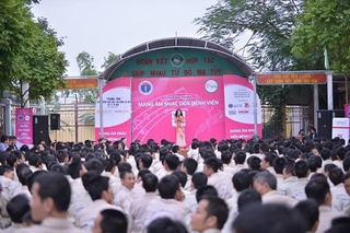  Mang âm nhạc đến bệnh viện, phương thuốc đẩy lùi ma túy
