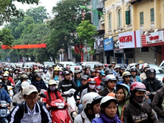 Chế tài nào cho người không đóng &quot;thuế đường&quot;?