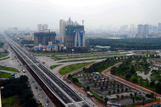 Hà Nội luân chuyển 15 cán bộ xuống quận, huyện
