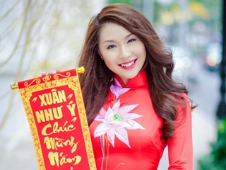 &quot;Hot girl karatedo&quot; Ngô Thủy Tiên dành tiền đi hát làm từ thiện