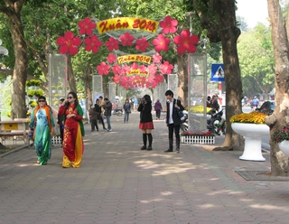  Hà Nội thanh bình ngày 30 Tết