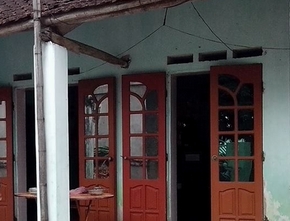 Mâu thuẫn vì nồi cơm sống, cha chém chết con trai