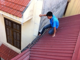 Bắt hai đối tượng chuyên trộm cắp trong bệnh viện