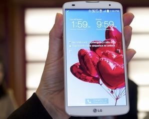 Smartphone &quot;khủng&quot; có màn hình đã mắt nhất