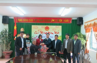 Học viện CNBCVT thăm Trung tâm Điều dưỡng thương binh