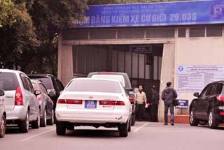 Gần 20 đăng kiểm viên bị đình chỉ sau kiểm tra đột xuất