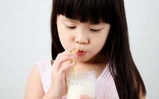 Uống sữa vào thời gian nào là tốt nhất?