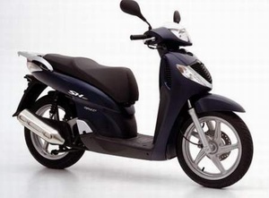 Hàng loạt vụ cướp xe SH táo tợn trên phố